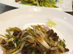 -御花园·粤菜·海鲜火锅(中山公园店)