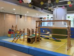 -亲亲袋鼠托育早教·思维专注力·棕熊英语(鼓楼恒力城店)