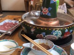 -毛辣果·贵州红酸汤牛肉火锅(西单店)