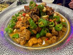 -巴特餐饮6加1音乐餐吧·新疆菜