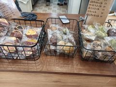 -雀食面包店(钟楼店)
