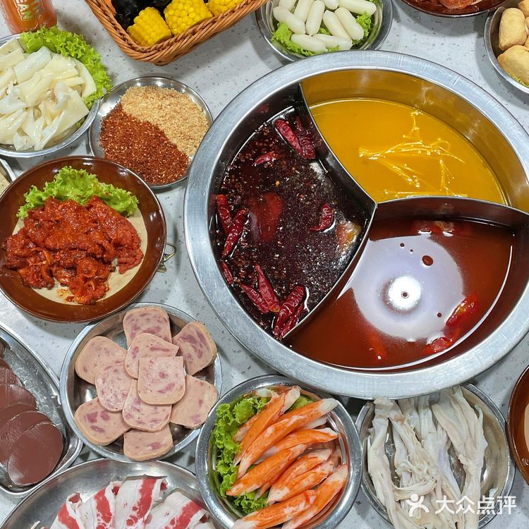 青岛🥢90年代复古川味火锅｜蛋煎糍粑🥇‼️