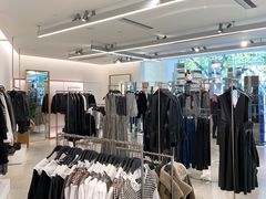 -ZARA(大上海时代广场店)