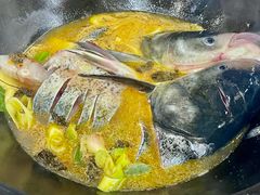 -老农民柴火灶鲜鱼馆
