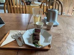 -知亘茶食