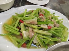 西芹肉片-张包铺(道外店)