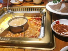 -渝夫虾滑火锅(解放路旗舰店)