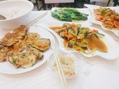 -覃记海鲜美食餐厅