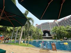 -三亚湾海居铂尔曼度假酒店