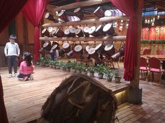 大堂-老滇山寨•云南特色菜•地方菜•民族风情歌舞表演(金碧店)