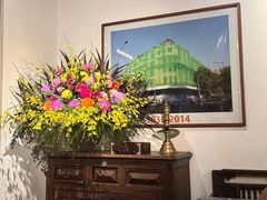 -Cuc Gach Quan Restaurant