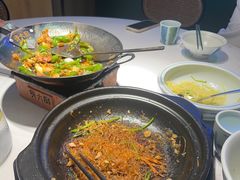 -费大厨辣椒炒肉(高铁吾悦广场店)