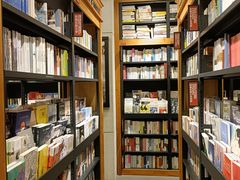 -西西弗书店&矢量咖啡(凯德晶萃广场店)