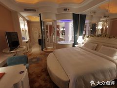 -上海白金汉爵大酒店(大零号湾国际会议中心店)