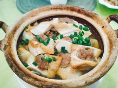 酿豆腐煲-巨元河鲜酒楼·清远特色菜名店(英德店)