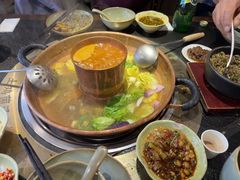 -菌自由丨野生菌火锅特色庭院餐厅(丽江古城店)