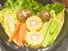 -潮界(虹桥新天地店)