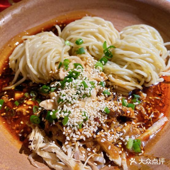 荣家川味小厨(时代广场靖江中路店)