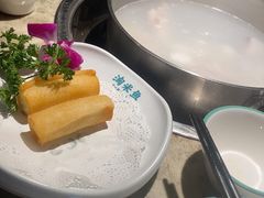 -淘米捞·米汤脆鲩鱼火锅(福田皇岗店)