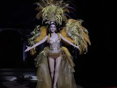 -金东尼人妖秀