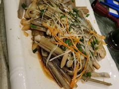 -谊荣海鲜大牌档(石湖店)
