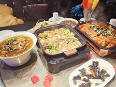 -巴特餐饮6加1音乐餐吧·新疆菜