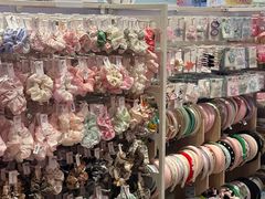 -名创优品(陕西西安大唐西市购物中心店)