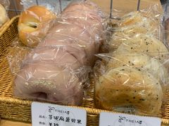 -提亚烘焙·手作面包·生日蛋糕(七星店)