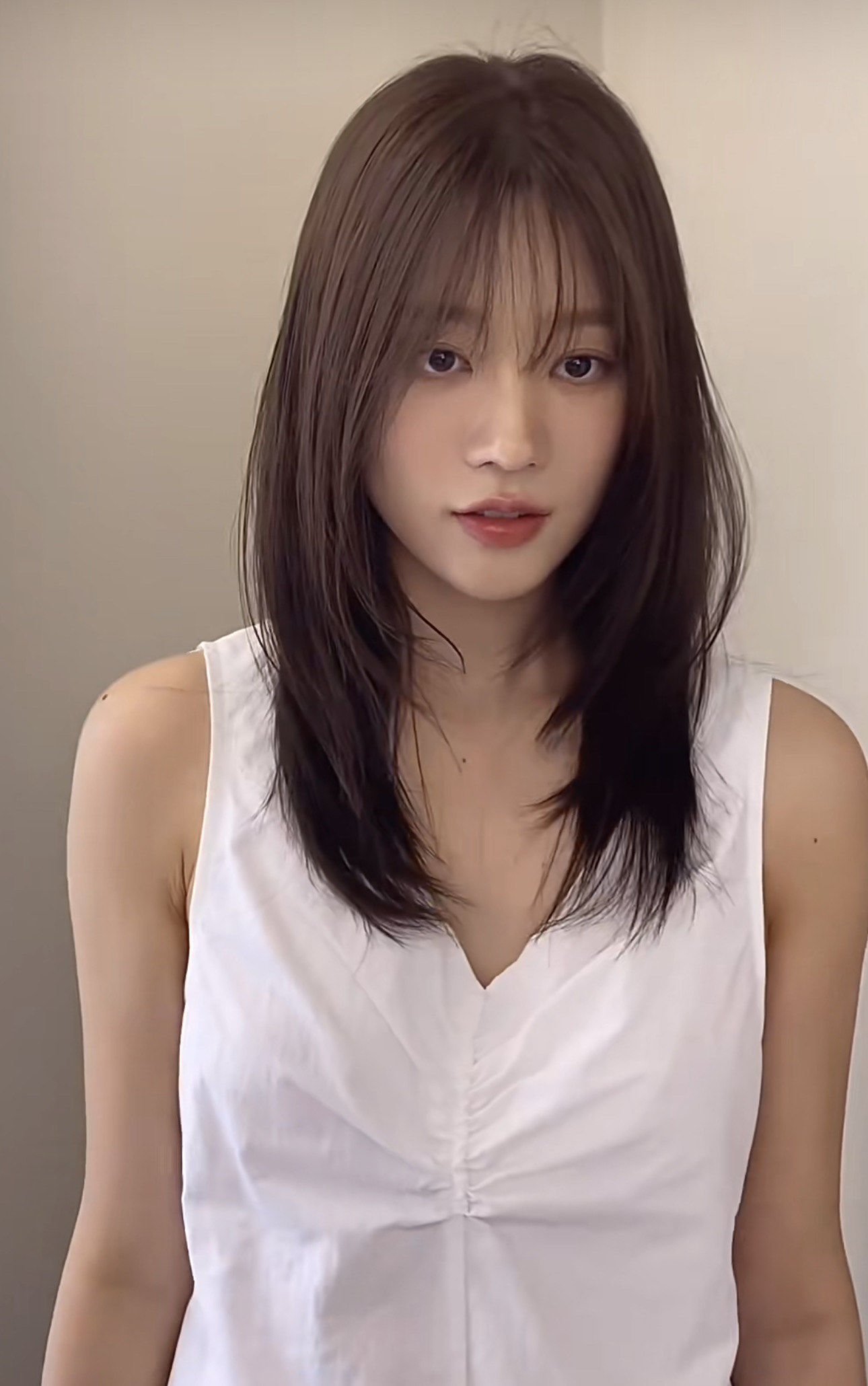 中长锁骨发推荐好打理的发型染发设计