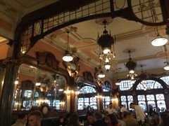 -Majestic Café