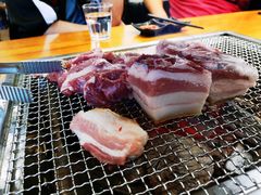 -肉甲韩国木炭烤肉(新壹街1店)