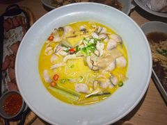 -蜜桃餐厅·伴山(海岸城店)