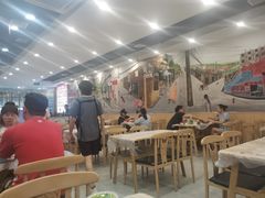 -江城燕子大排档(江汉路步行街店)