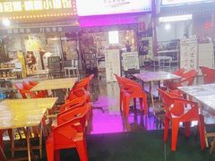 -云晓光头烧烤吧(川沙绿地店)