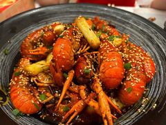 -肥肥虾庄·金牌油焖大虾(汉口城市广场店)