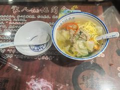 -长人馄饨铺(解放街店)