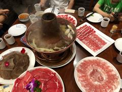 鸳鸯锅-和院老火锅铜锅烧烤海鲜(朱雀大街店)