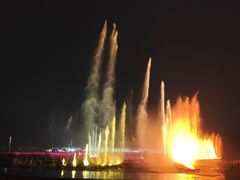 -东港音乐喷泉广场