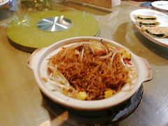 -山楂树融合菜餐厅