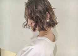 -MYYF SALON烫发染发