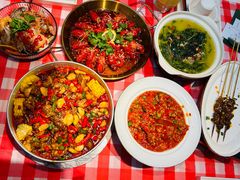 -辣小鲜·南昌大排档(船山路店)