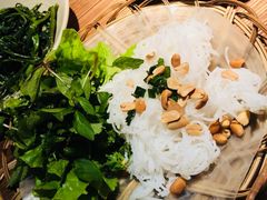 -Cau Go Vietnamese Cuisine