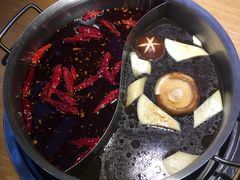 -耍哥串串香(香月湖店)