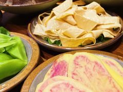 -城墙拐拐火锅(三峡广场黑金冠店)