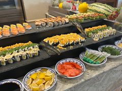 -昆明华邑酒店-鲜艳全日餐厅