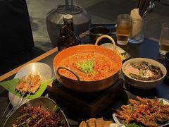 -Ameigo梅果·云贵川bistro(长宁来福士店)