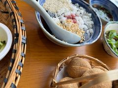 -包整·丝娃娃(一览甲秀楼风景店)