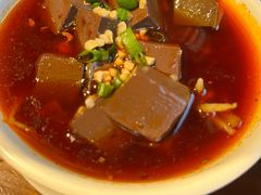 -炉小二铜锅牛蛙•川湘菜(三里屯店)