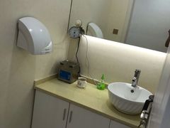 -明月眼镜(三坝店)