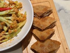 -渔语鱼酸菜鱼新川菜(来福士店)